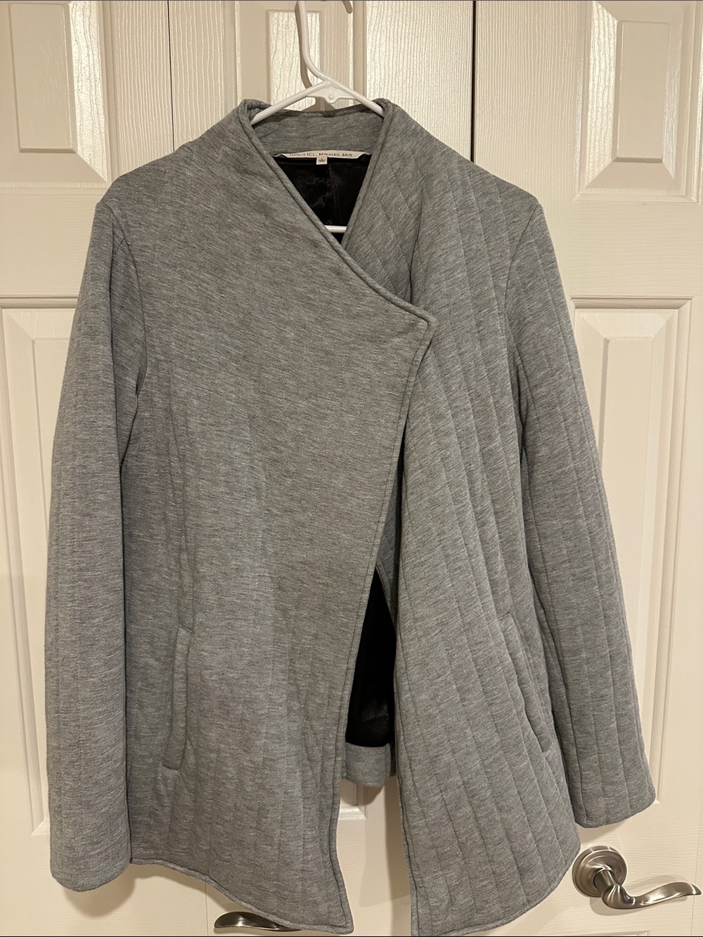 RACHEL Rachel Roy Light Gray Quilted Asymmetric Puffer Jacket